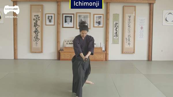 日本剑道专家还原《只狼》招式