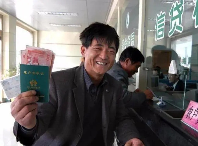 银行卡！再见了4月1日起银行取钱出新规关系到每一个人